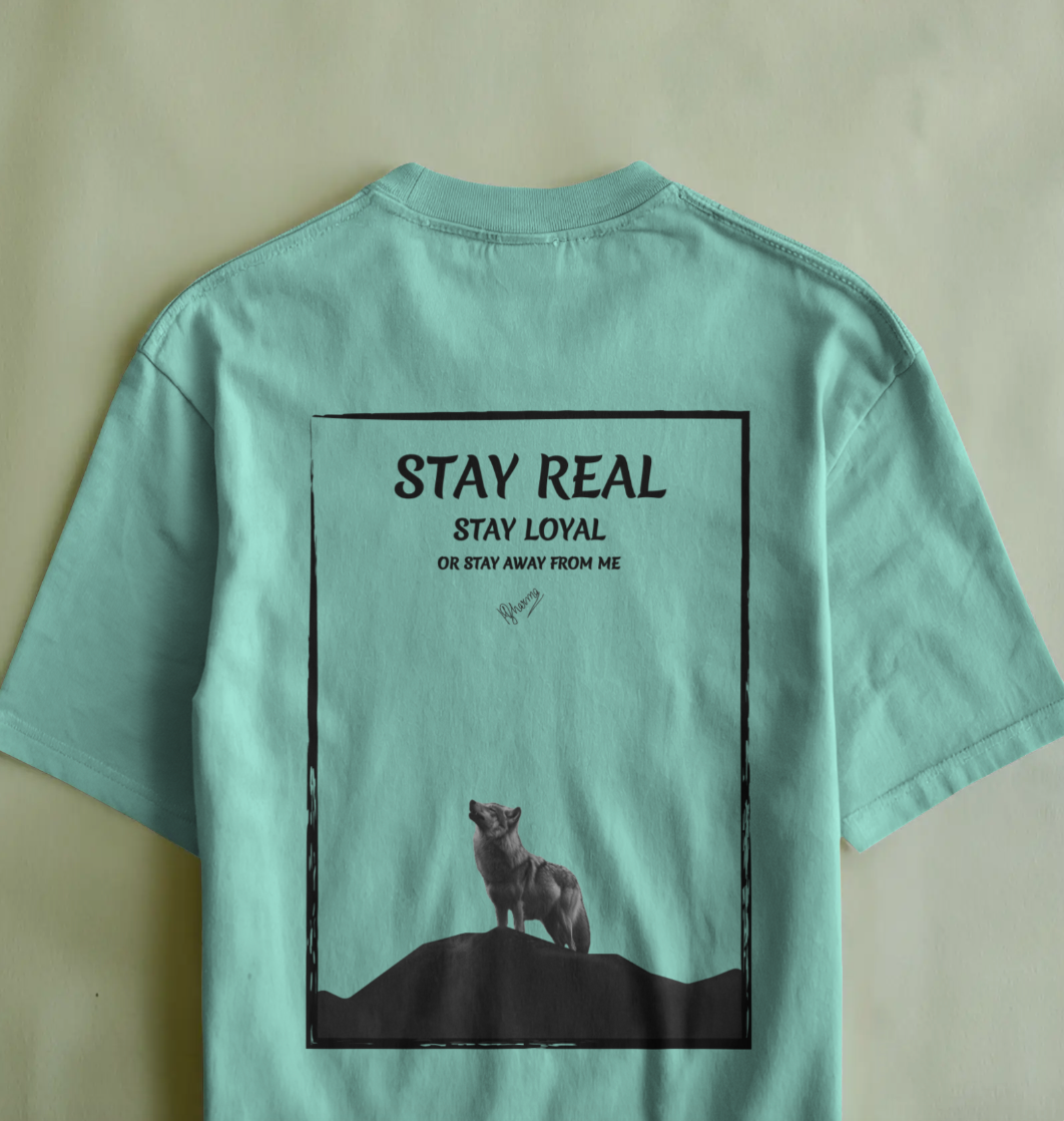 Stay Real Wolf Frame Graphic Oversized T-Shirt